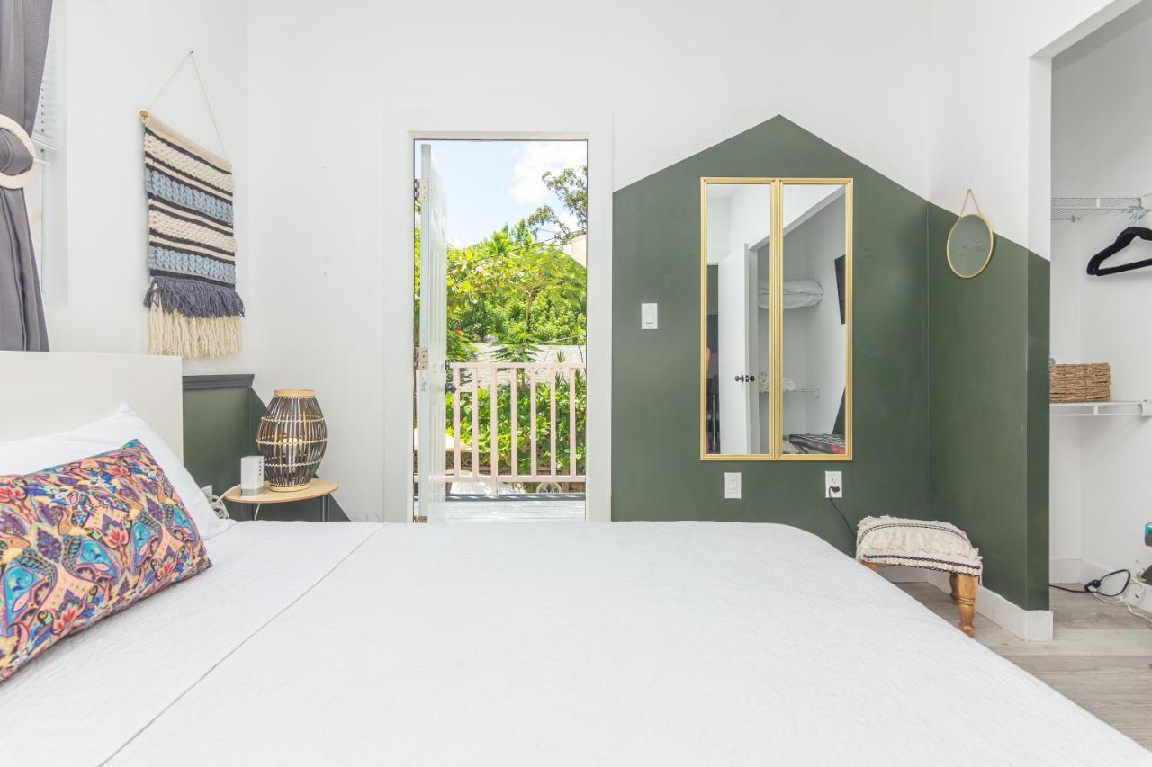 1 Bedroom Apartment With Balcony Miami - Heart Of Downtown Bagian luar foto