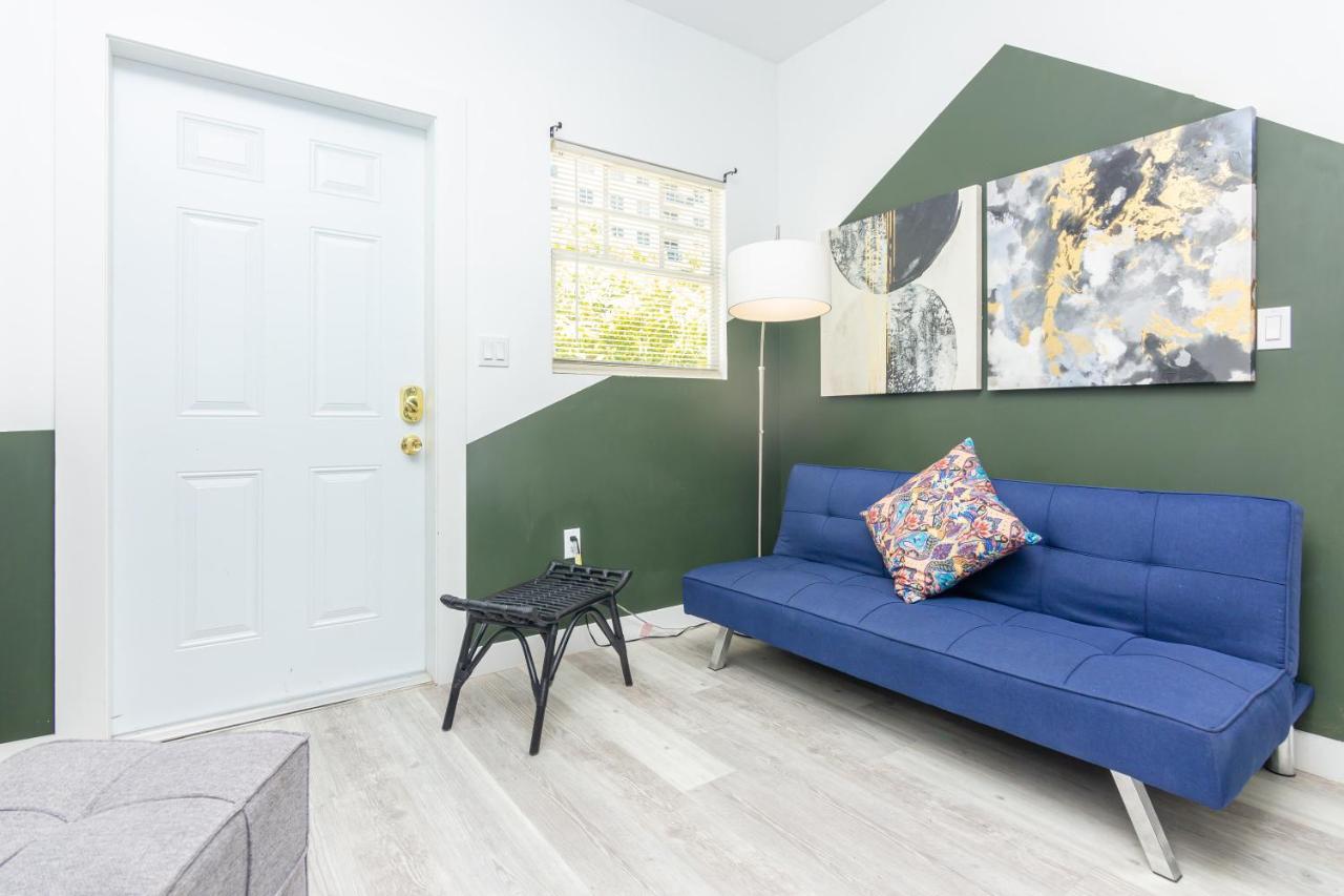1 Bedroom Apartment With Balcony Miami - Heart Of Downtown Bagian luar foto
