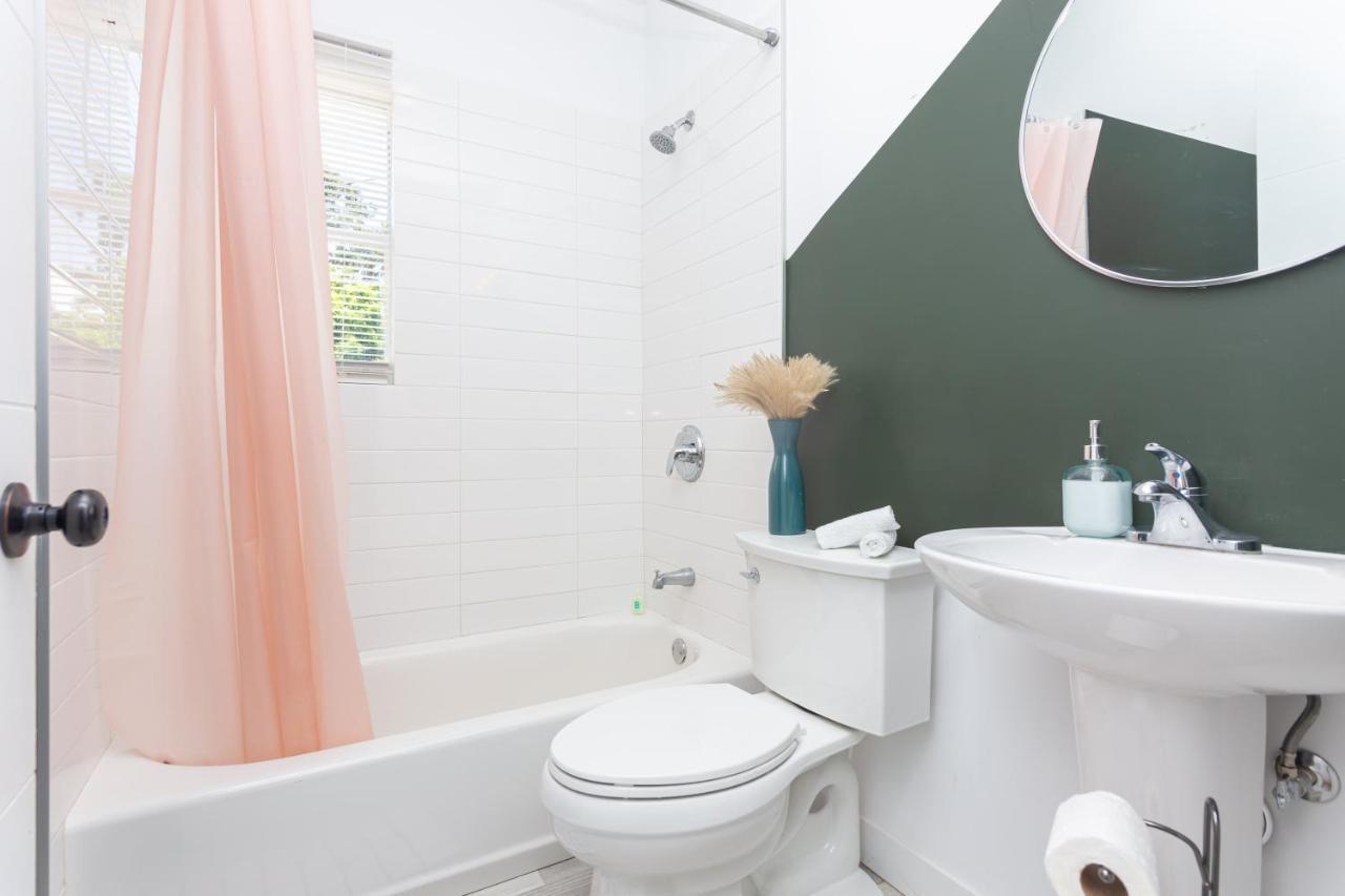 1 Bedroom Apartment With Balcony Miami - Heart Of Downtown Bagian luar foto