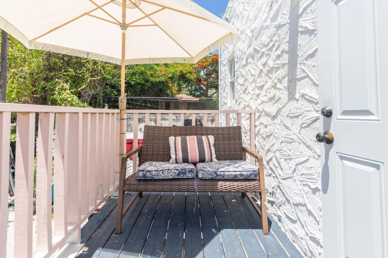 1 Bedroom Apartment With Balcony Miami - Heart Of Downtown Bagian luar foto
