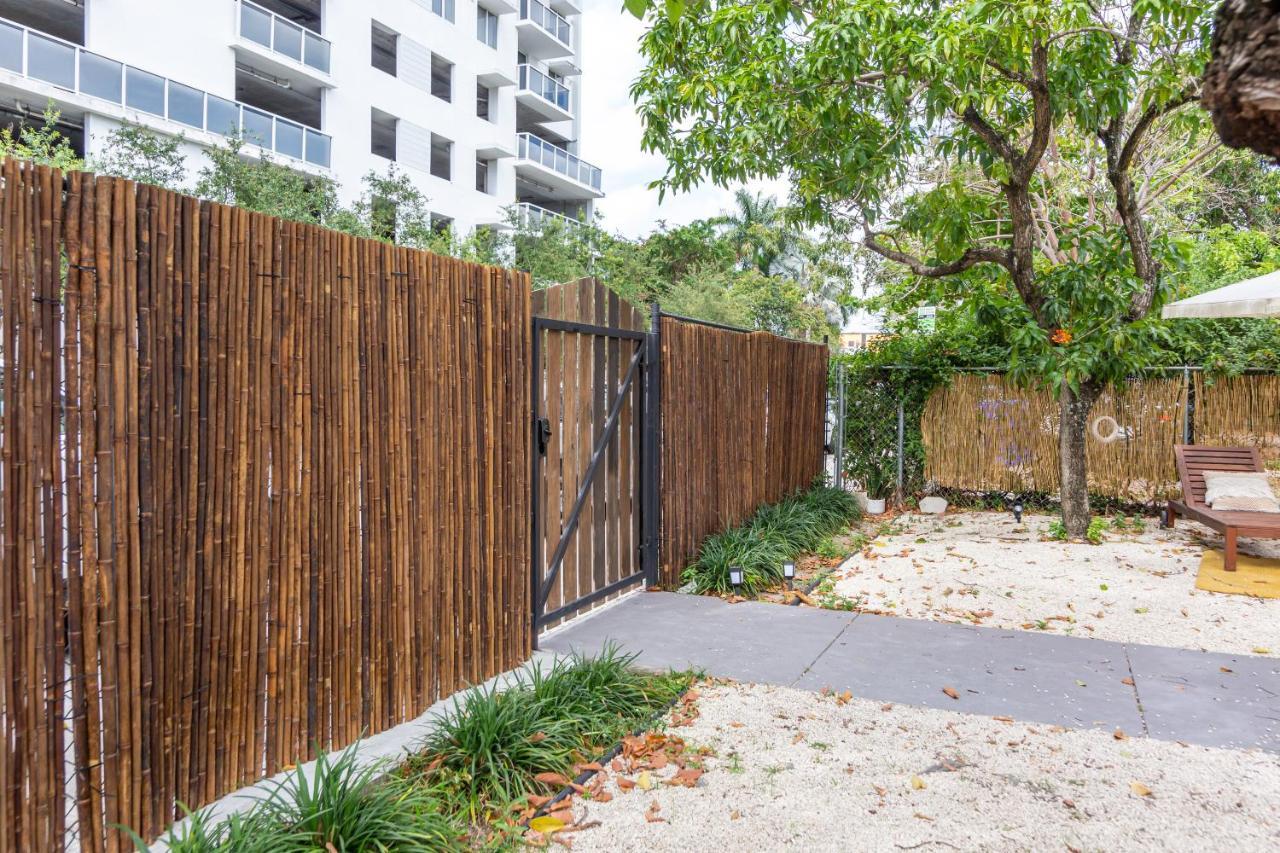1 Bedroom Apartment With Balcony Miami - Heart Of Downtown Bagian luar foto